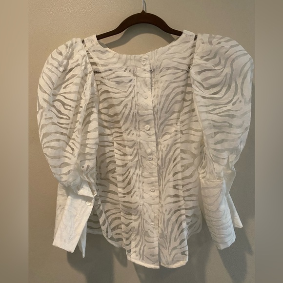 Sheer white zebra print blouse with puffy sleeves - Picture 4 of 4